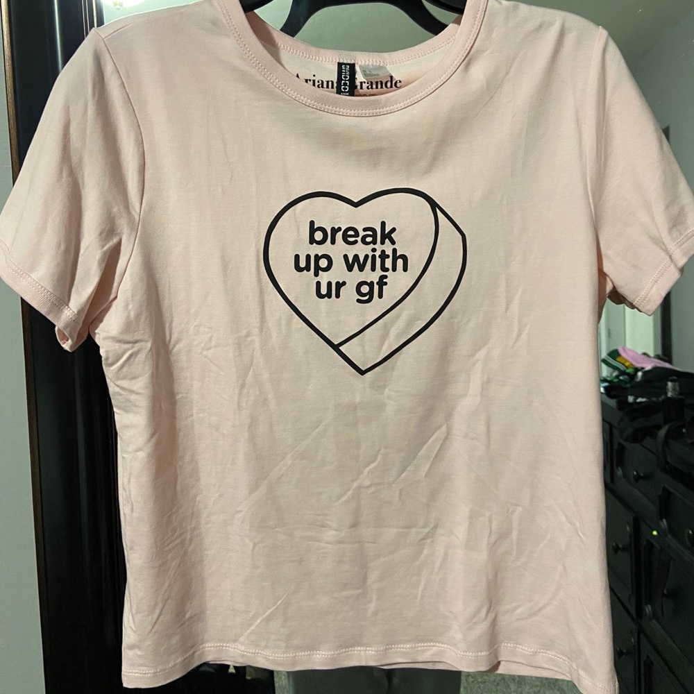 Arian Grande shirt!